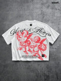 Manfinity ZONE917 Men Boxy Cropped Loose Casual Fashion Red Angel Script Slogan Print Small Logo White Short Sleeve